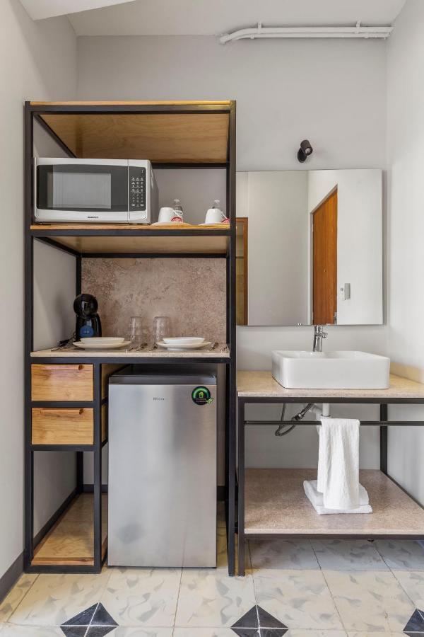 ميريدا Suites Reforma By Homirent المظهر الخارجي الصورة