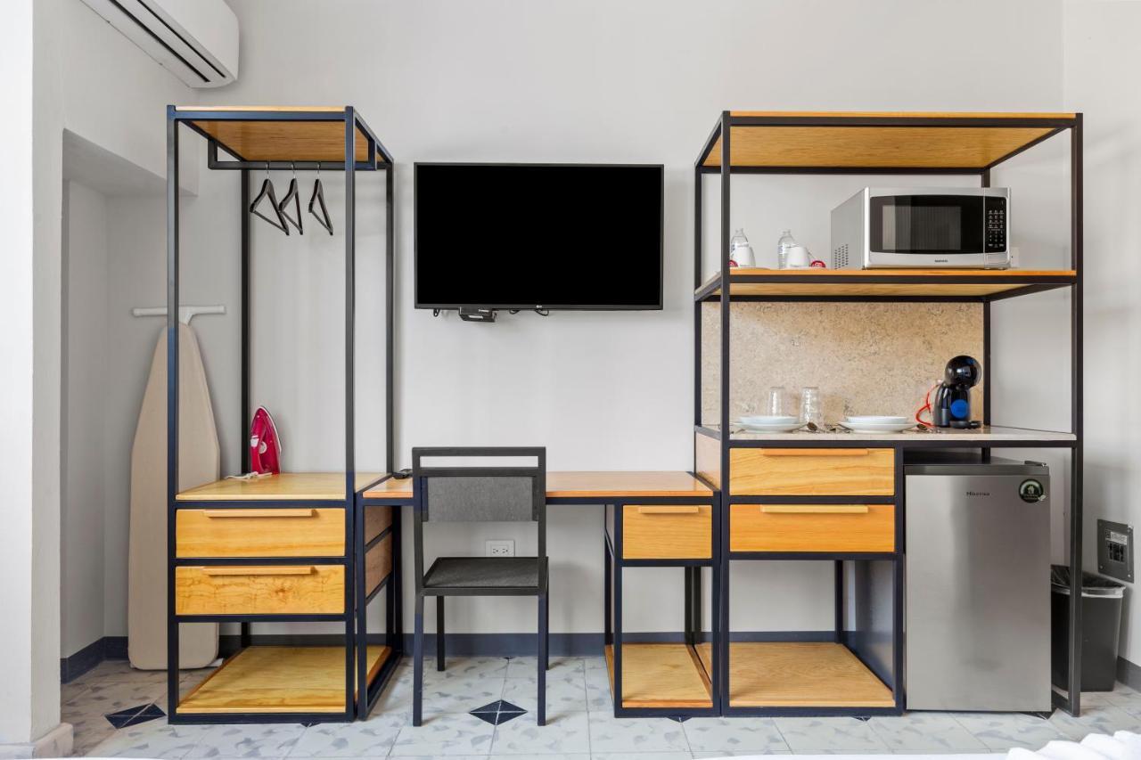 ميريدا Suites Reforma By Homirent المظهر الخارجي الصورة