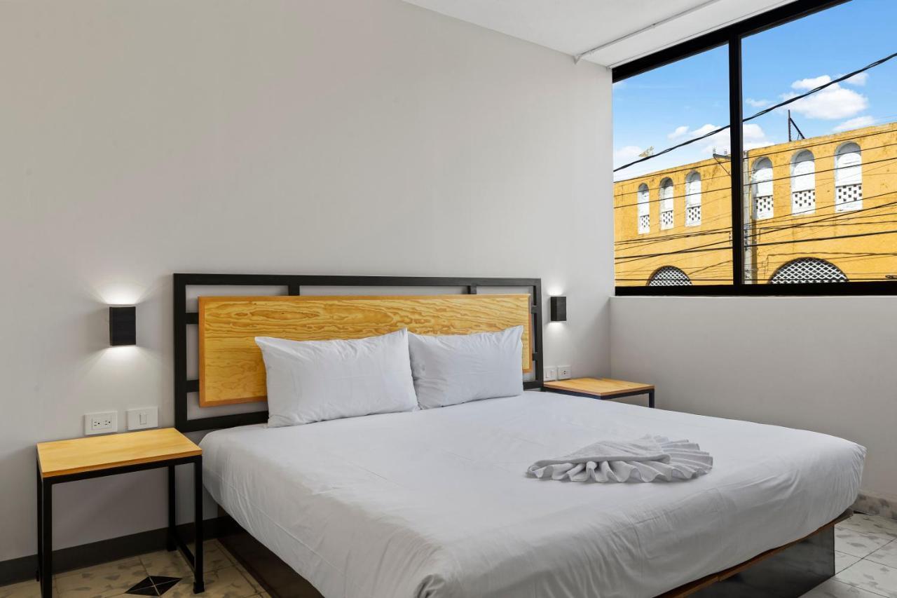 ميريدا Suites Reforma By Homirent المظهر الخارجي الصورة