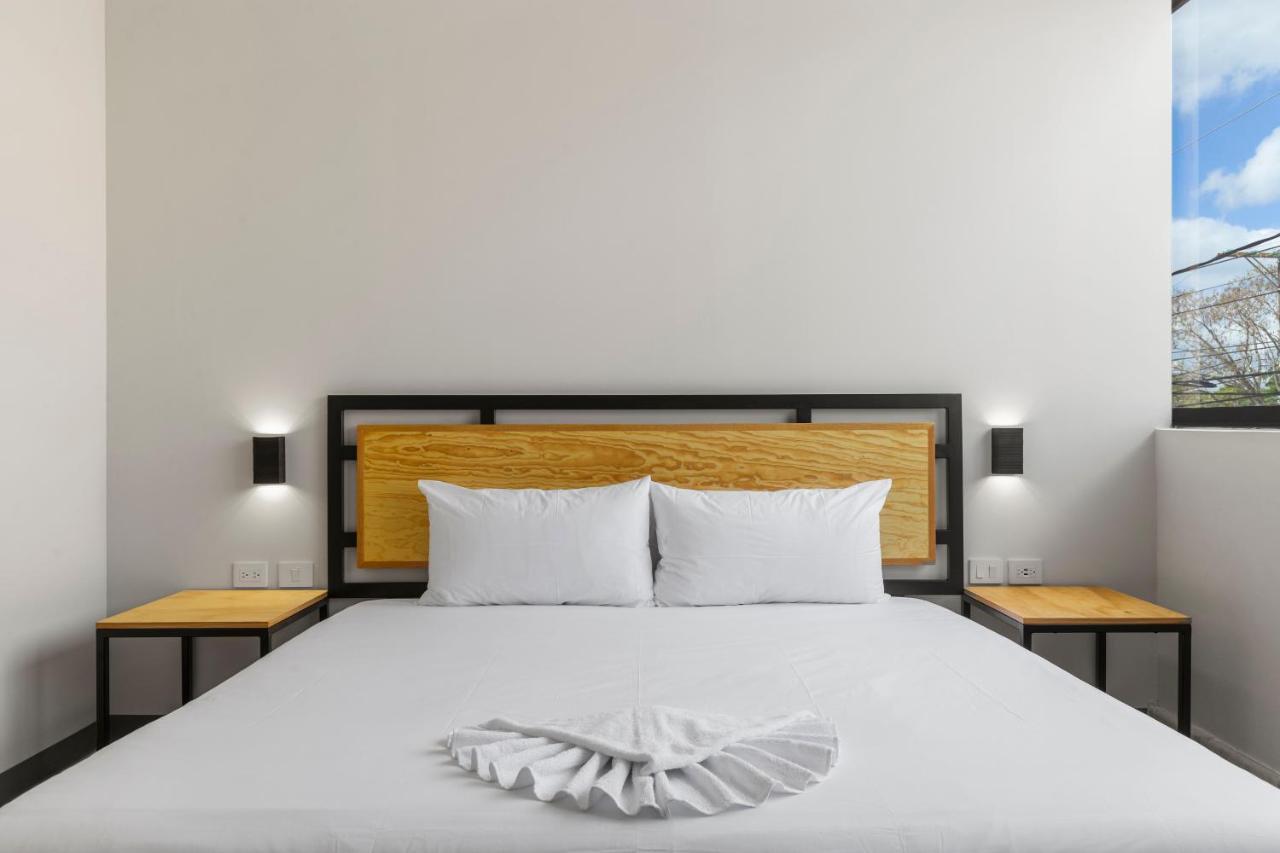 ميريدا Suites Reforma By Homirent المظهر الخارجي الصورة