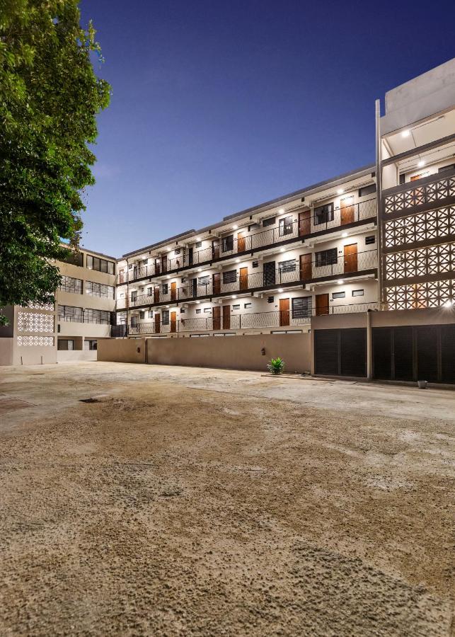 ميريدا Suites Reforma By Homirent المظهر الخارجي الصورة